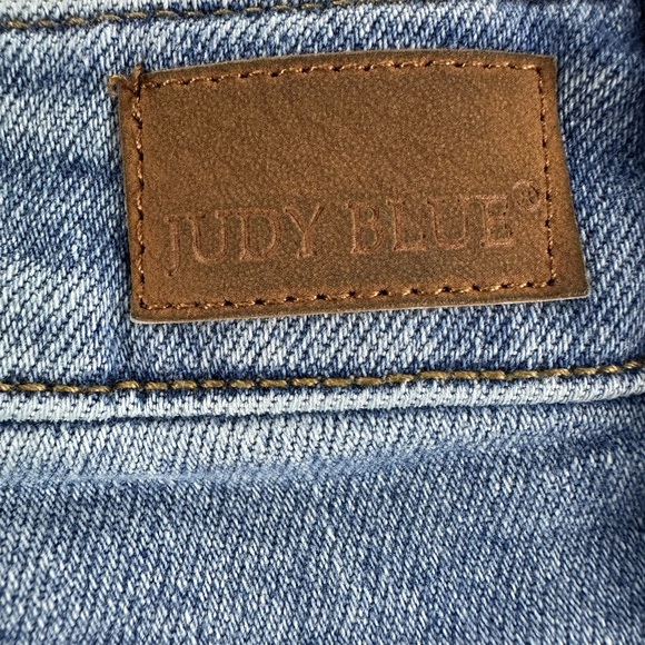 Judy Blue Distressed Hem Skinny Jeans - Picture 7 of 13